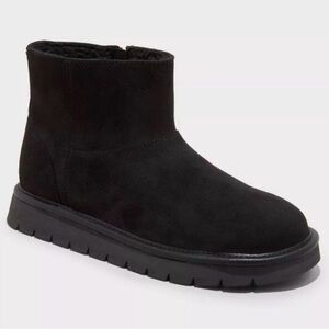 Women's May Suede Booties with Memory Foam Insole - Universal Thread™ Black Sz 6